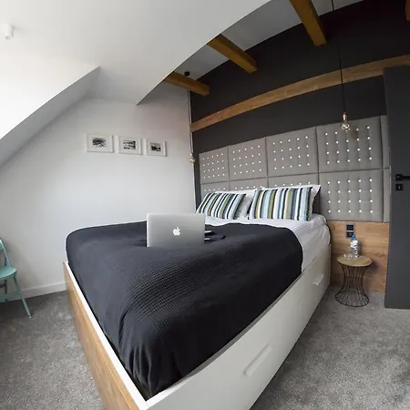 Portowy Zakatek * ウストカ